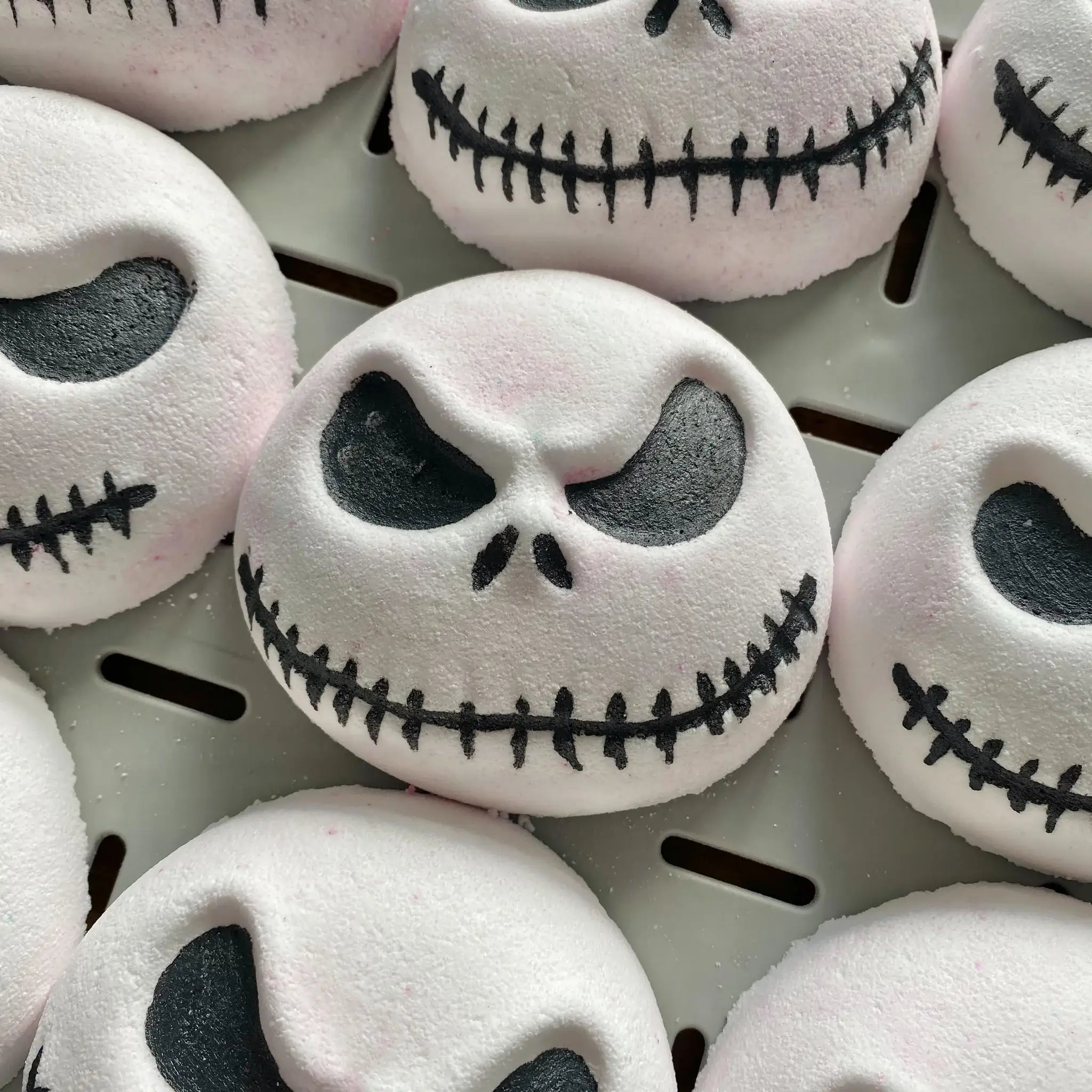 Jack Skellington Bath Bomb – Halloween Spooky Bath Fizzer - REGN