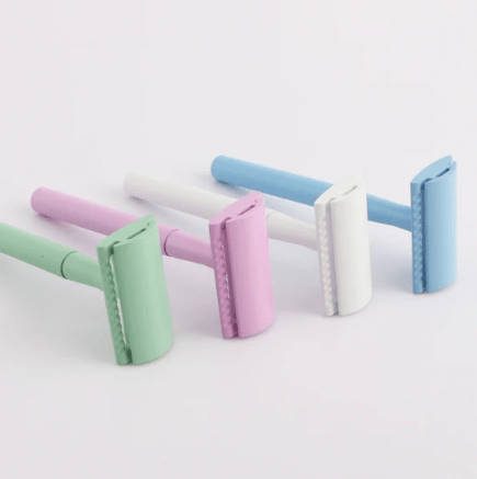 Benefits of a Safety Razor for Beginners and Sensitive Skin | REGN