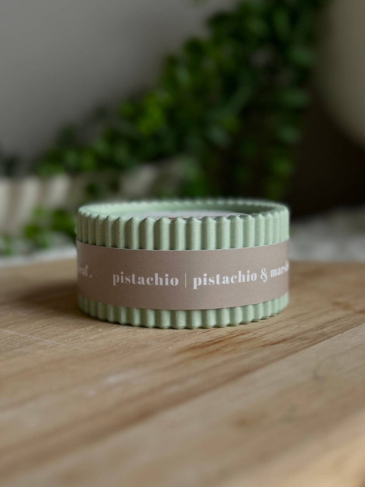 Pistachio Scented Soy Wax Refillable Small Candle – Sage | Up to 16 Hours