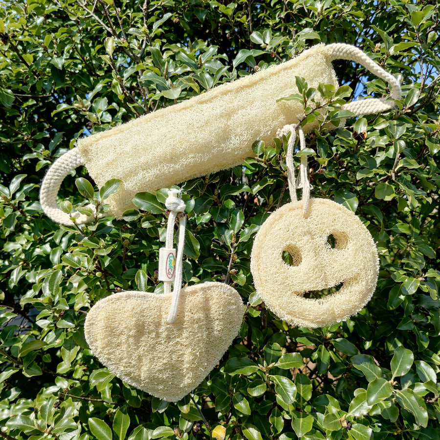 LoofCo Bath-Time Heart Loofah Pad – Natural Exfoliating Body Sponge