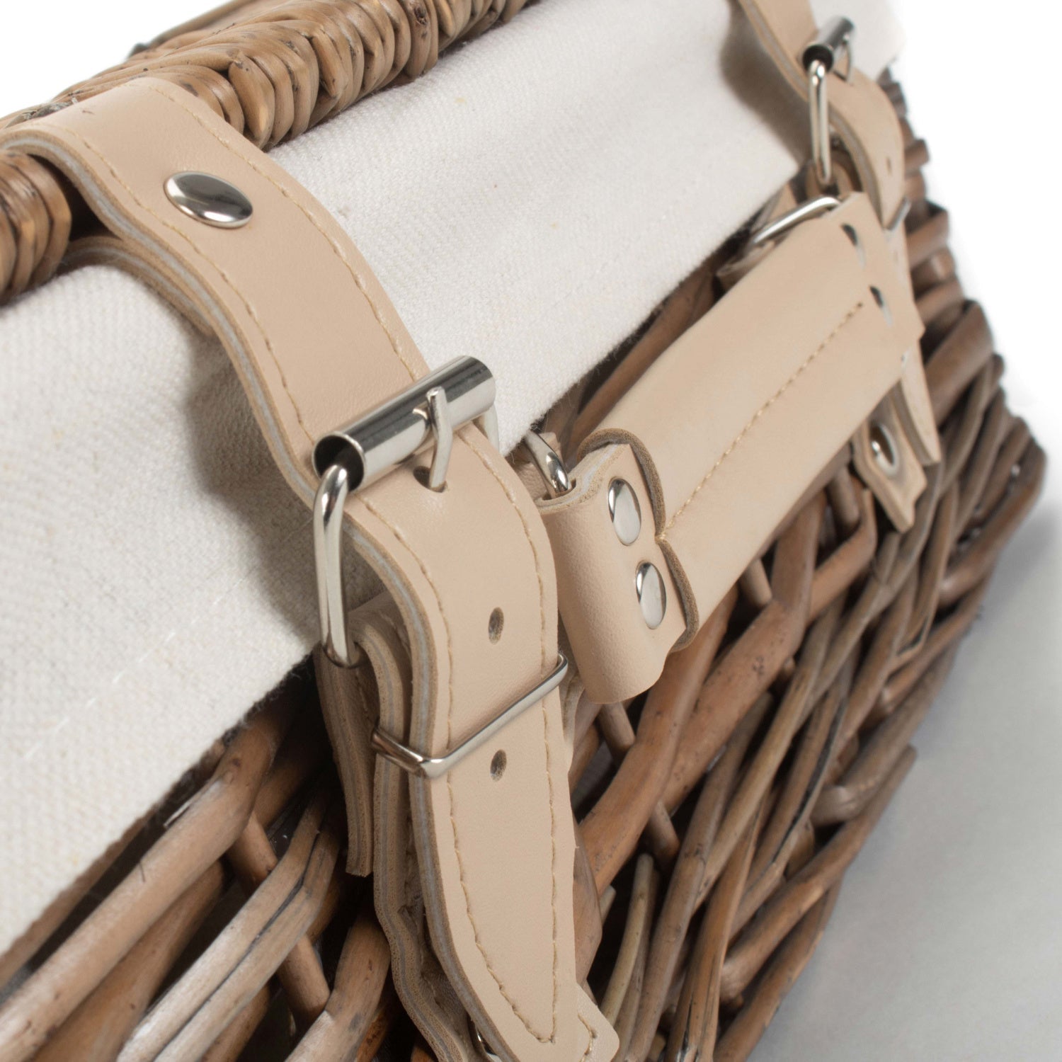 14 Inch Antique Wash Split Willow Hamper with White Lining - REGN