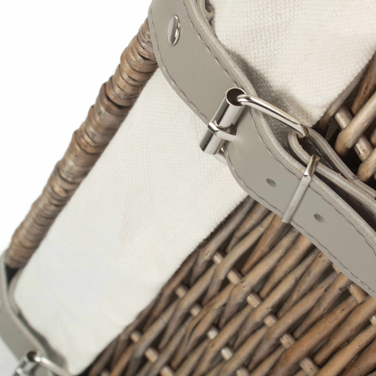 14 Inch Antique Wash Wicker Hamper Basket with White Lining - REGN