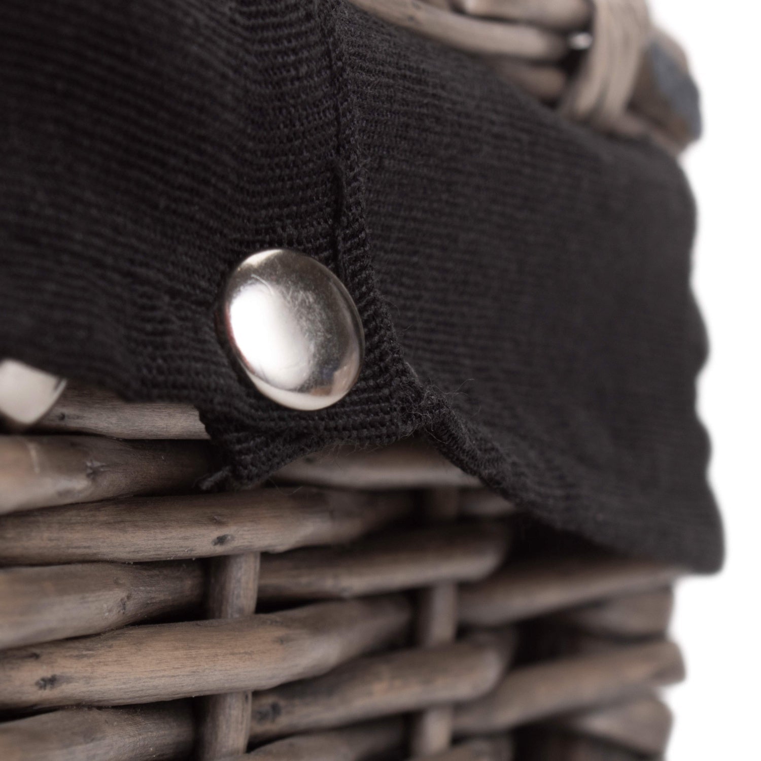 14 Inch Antique Wash Willow Hamper with Black Lining - REGN