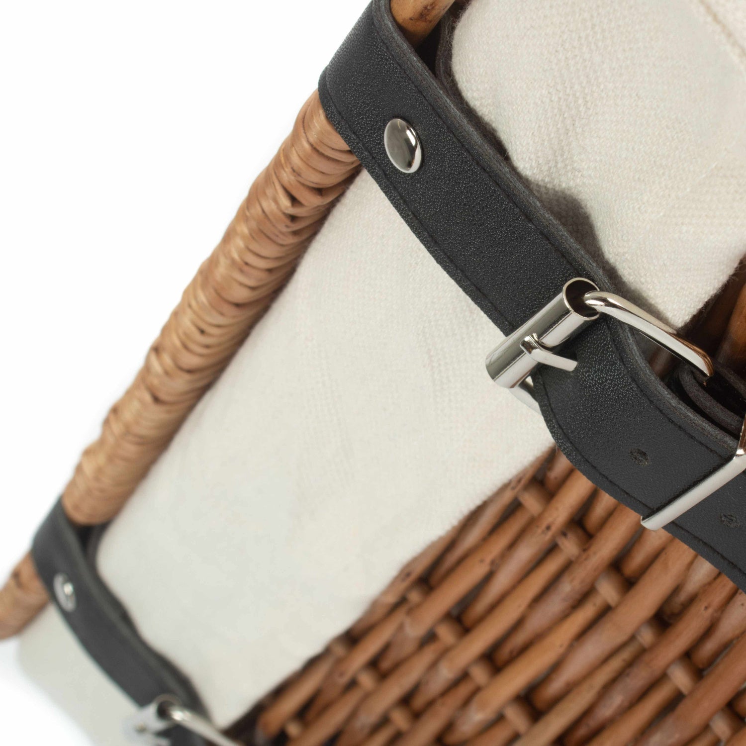 14 Inch Double Steamed Wicker Hamper Basket with White Lining - REGN