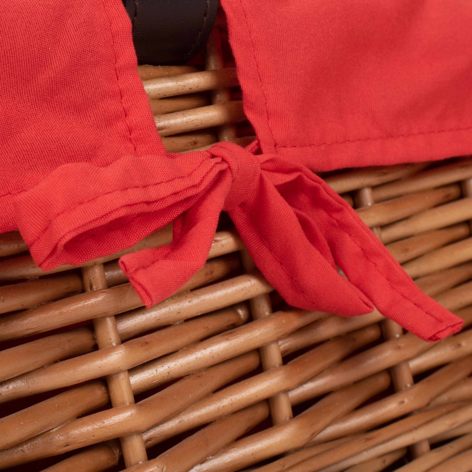 14 Inch Double Steamed Willow Hamper with Red Lining - REGN