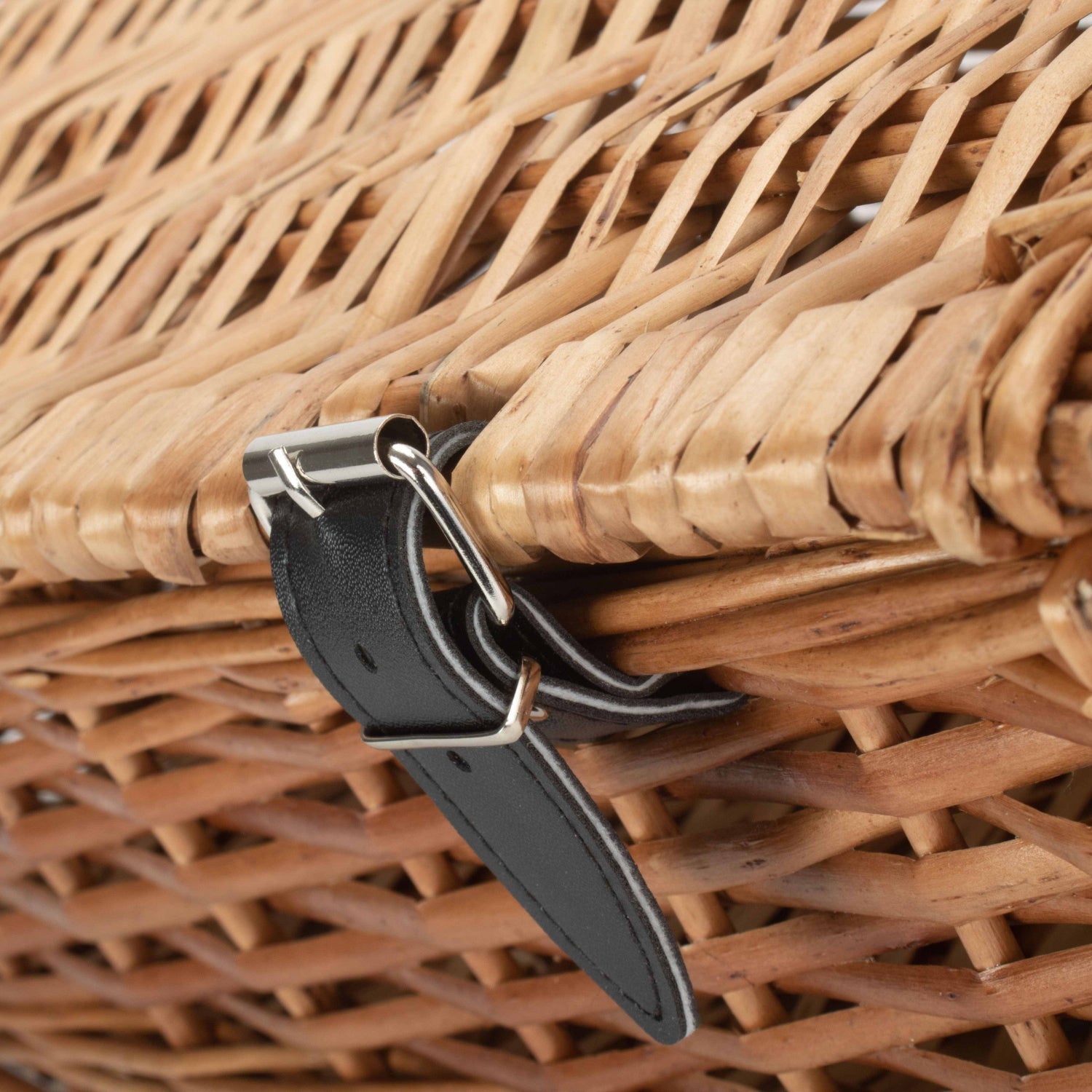15 Inch Split Willow Hamper - REGN