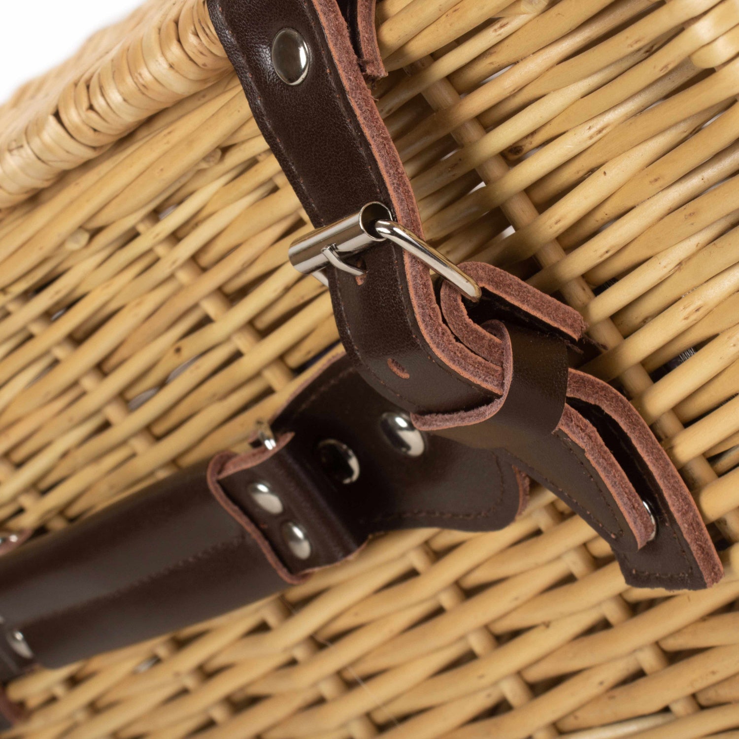 16 Inch Buff Willow Hamper - REGN