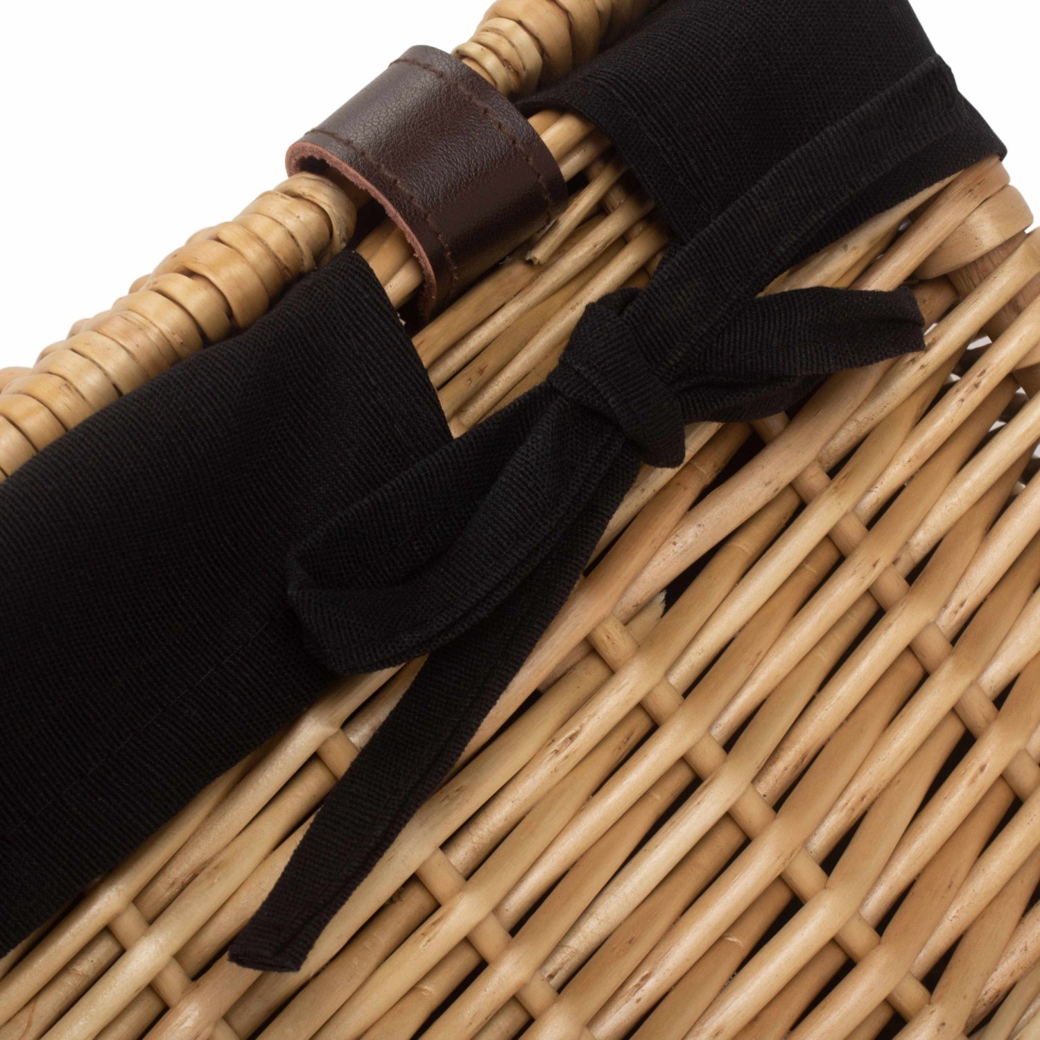 16 Inch Buff Willow Hamper with Black Lining - REGN