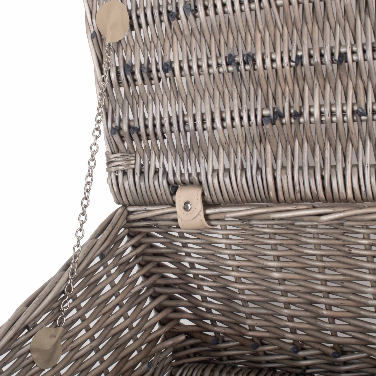18 Inch Antique Wash Willow Hamper - REGN