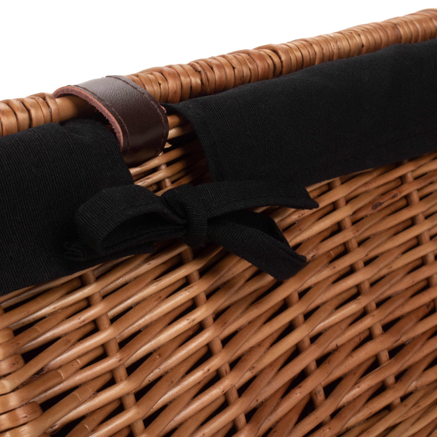 18 Inch Double Steamed Willow Hamper Trunk with Black Lining - REGN