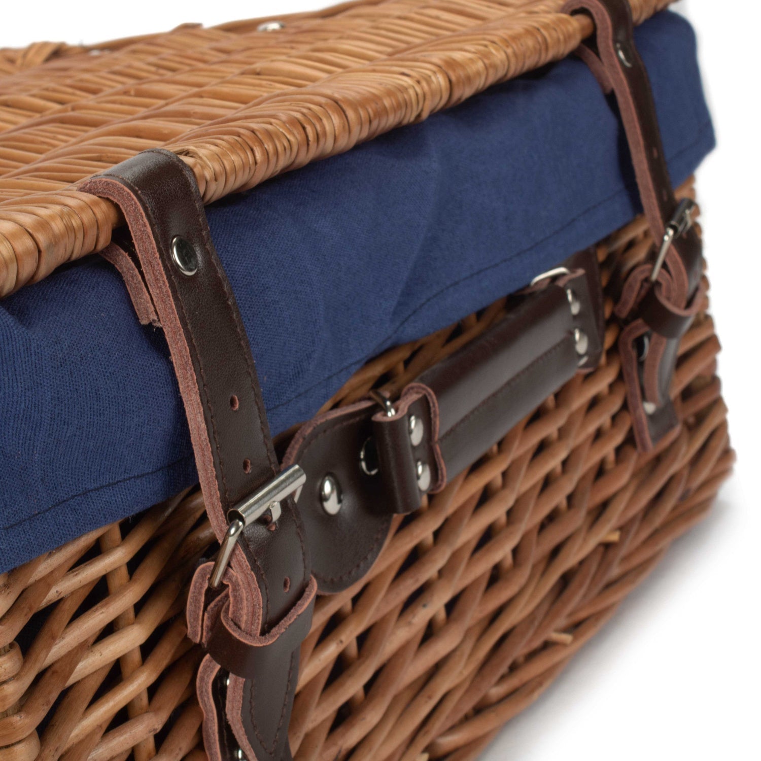 18 Inch Double Steamed Willow Hamper Trunk with Navy Blue Lining - REGN