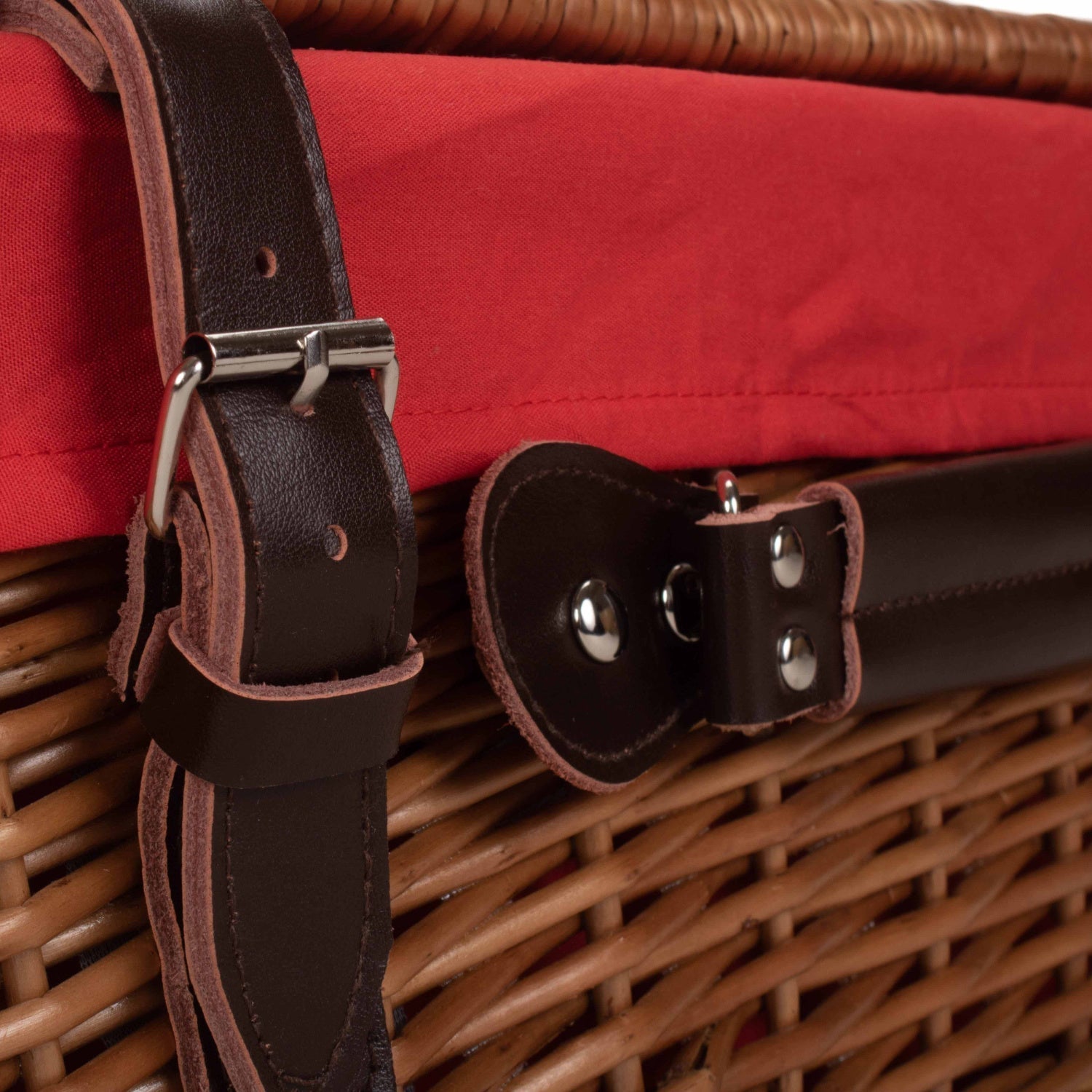 18 Inch Double Steamed Willow Hamper Trunk with Red Lining - REGN