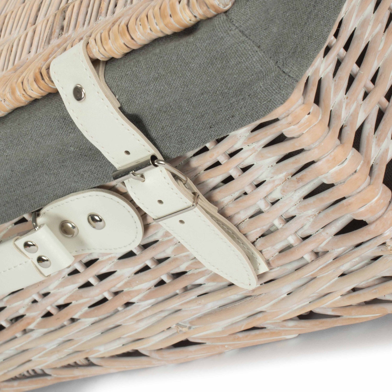 18 Inch White Wash Willow Hamper with Grey Sage Lining - REGN
