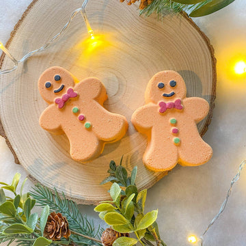 Gingerbread Man Bath Bomb – Festive Seasonal Soak