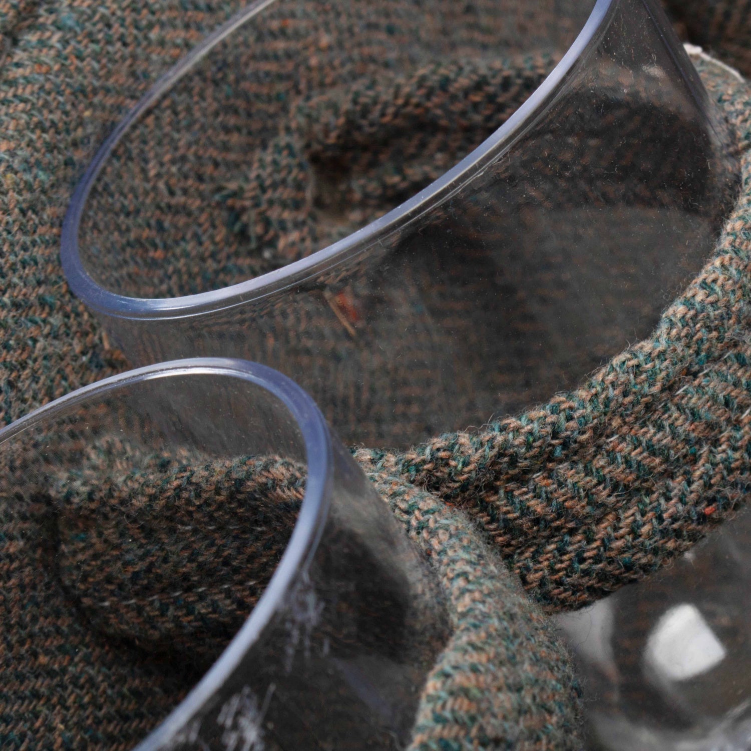 2 Person Grey Tweed Hamper - REGN