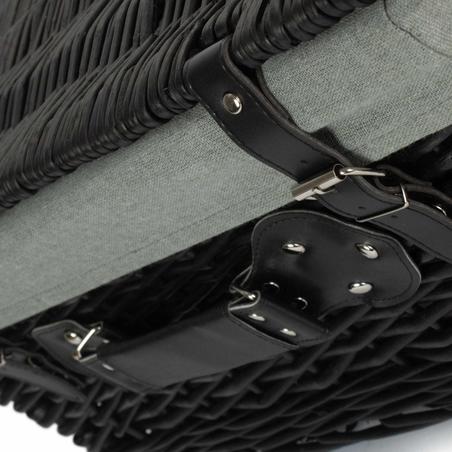 20 Inch Black Willow Hamper with Grey Sage Lining - REGN