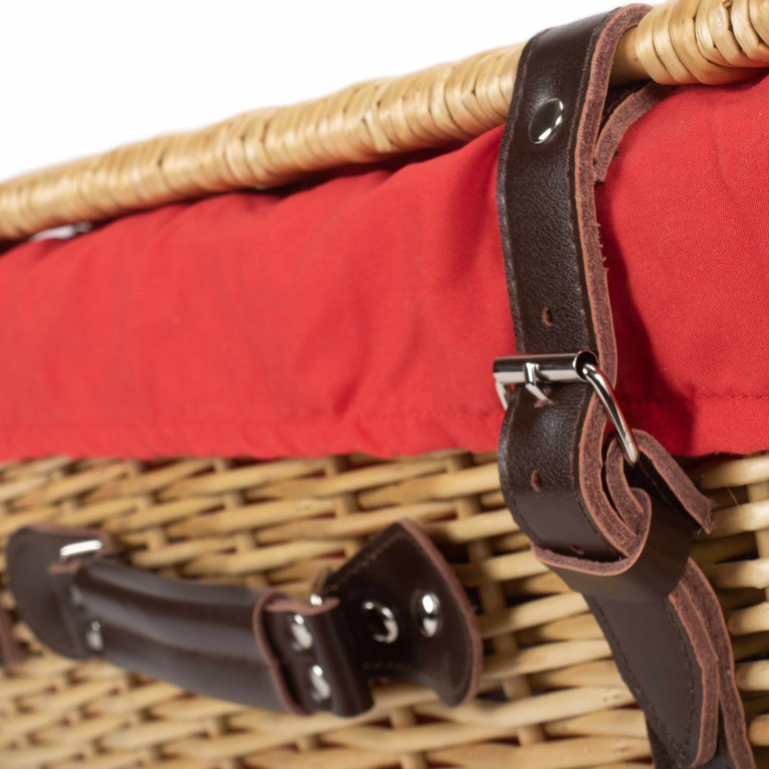 20 Inch Buff Willow Hamper Trunk with Red Lining - REGN