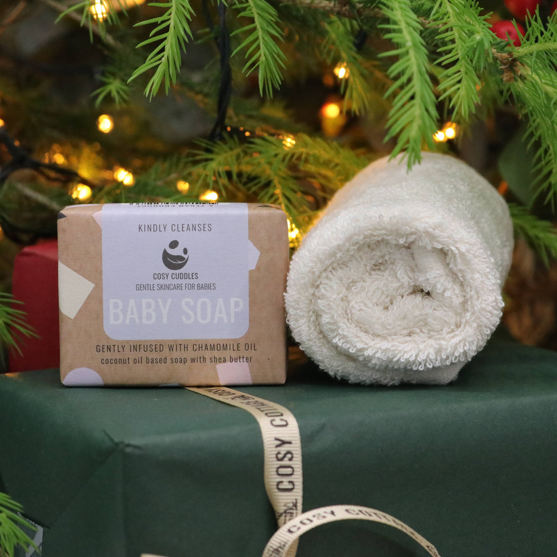 Little Christmas Baby Bath Bundle – Gentle Soap & Organic Cotton ClothLittle Christmas Baby Bath Bundle – Gentle Soap & Organic Cotton Cloth