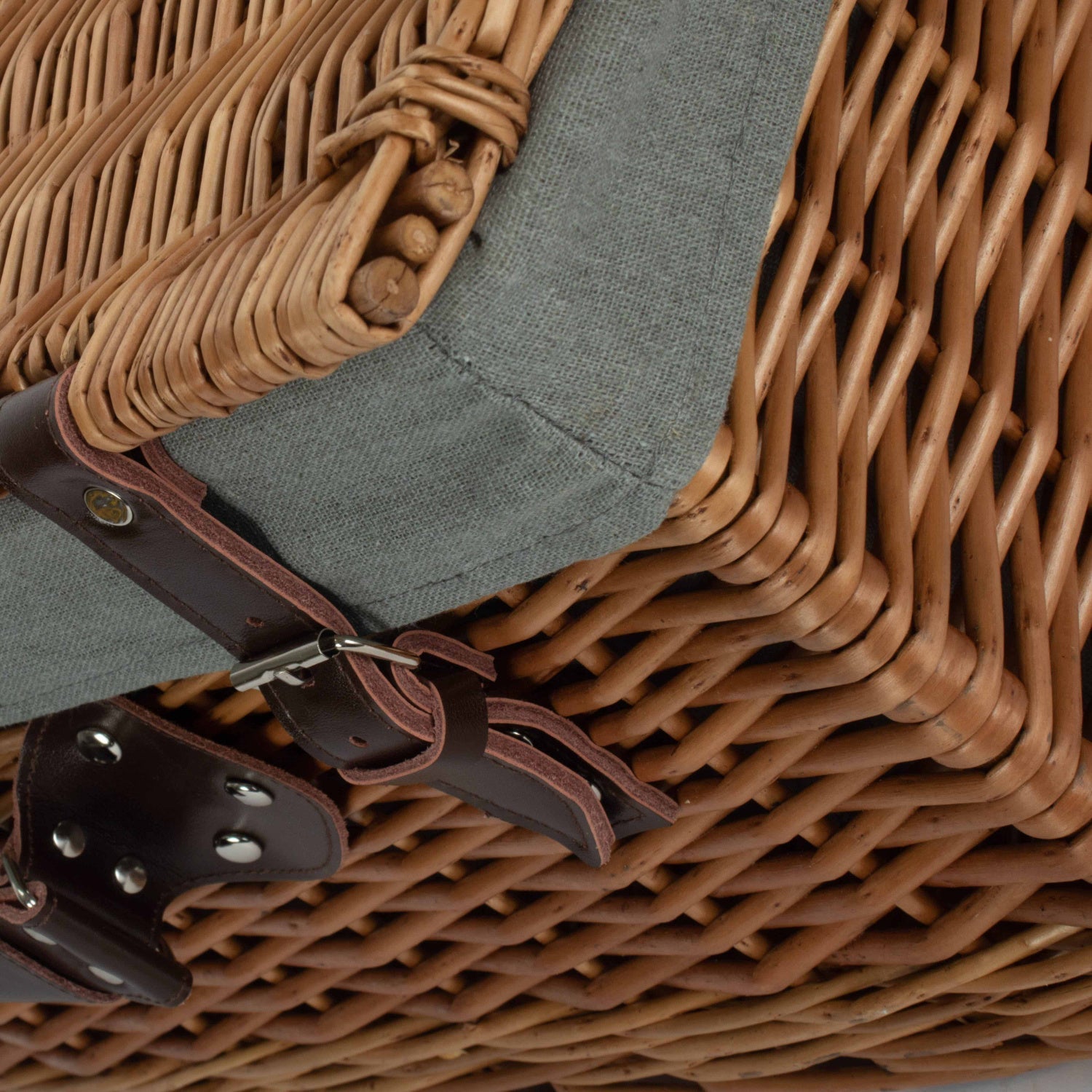 22 Inch Double Steamed Willow Hamper with Grey Sage Lining - REGN
