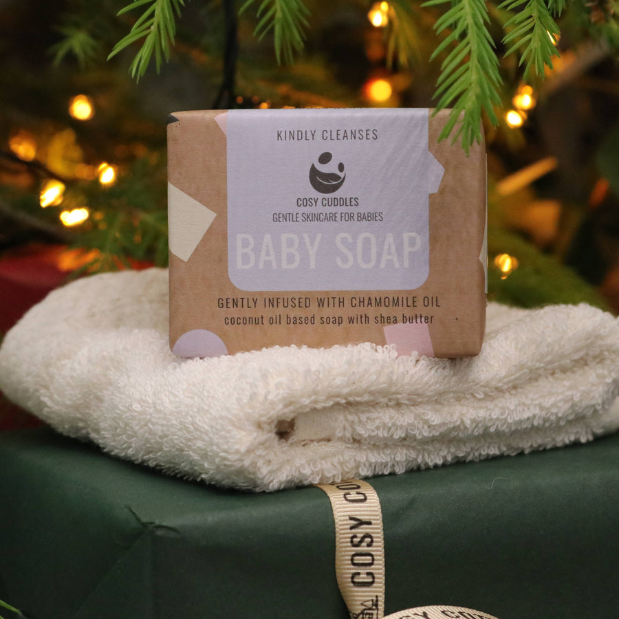 Little Christmas Baby Bath Bundle – Gentle Soap & Organic Cotton ClothLittle Christmas Baby Bath Bundle – Gentle Soap & Organic Cotton Cloth