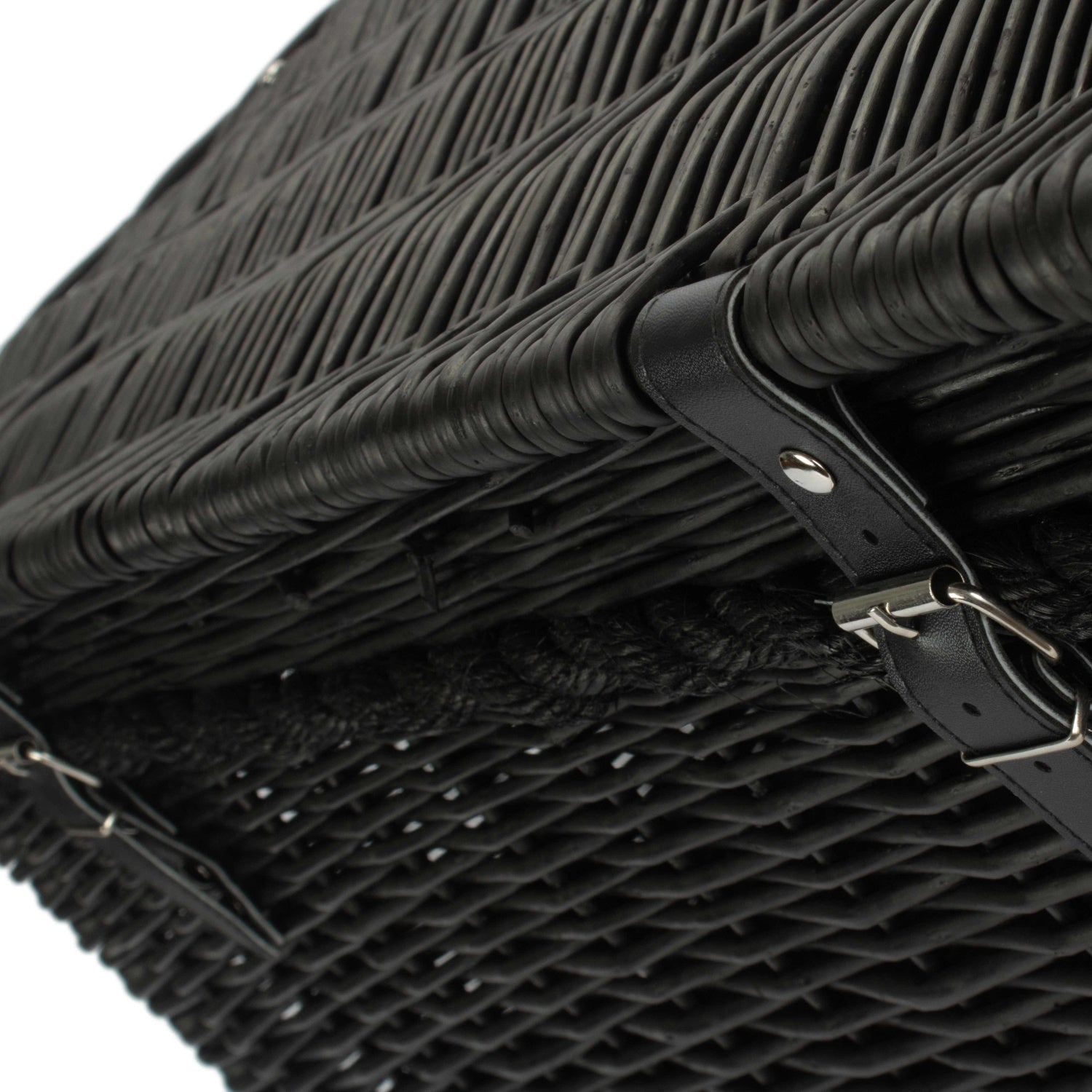 27 Inch Black Willow Rope Handled Hamper Trunk - REGN