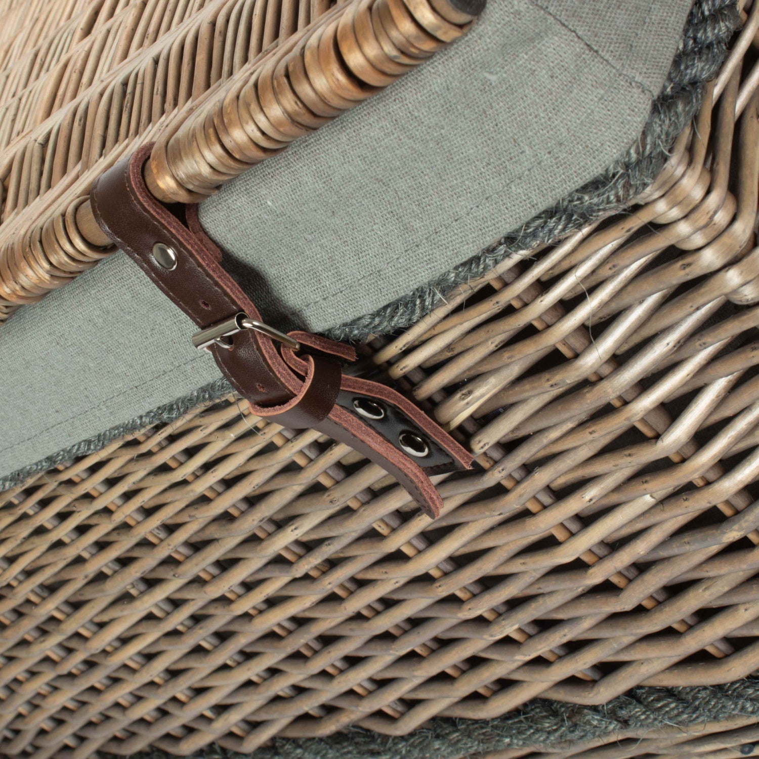 28 Inch Antique Wash Willow Rope Handled Hamper Trunk with Grey Sage Lining - REGN