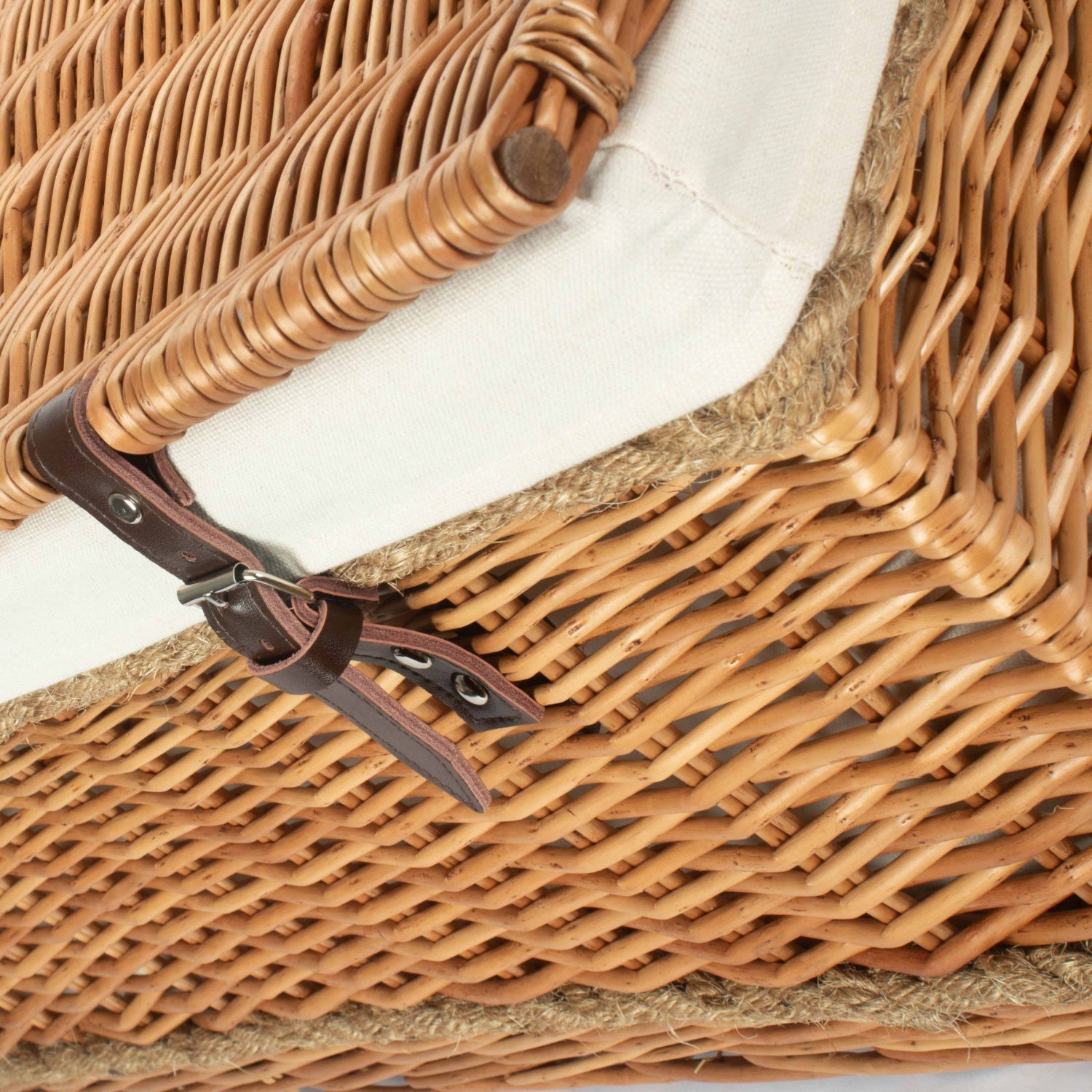 28 Inch Double Steamed Willow Rope Handled Hamper Trunk with White Lining - REGN