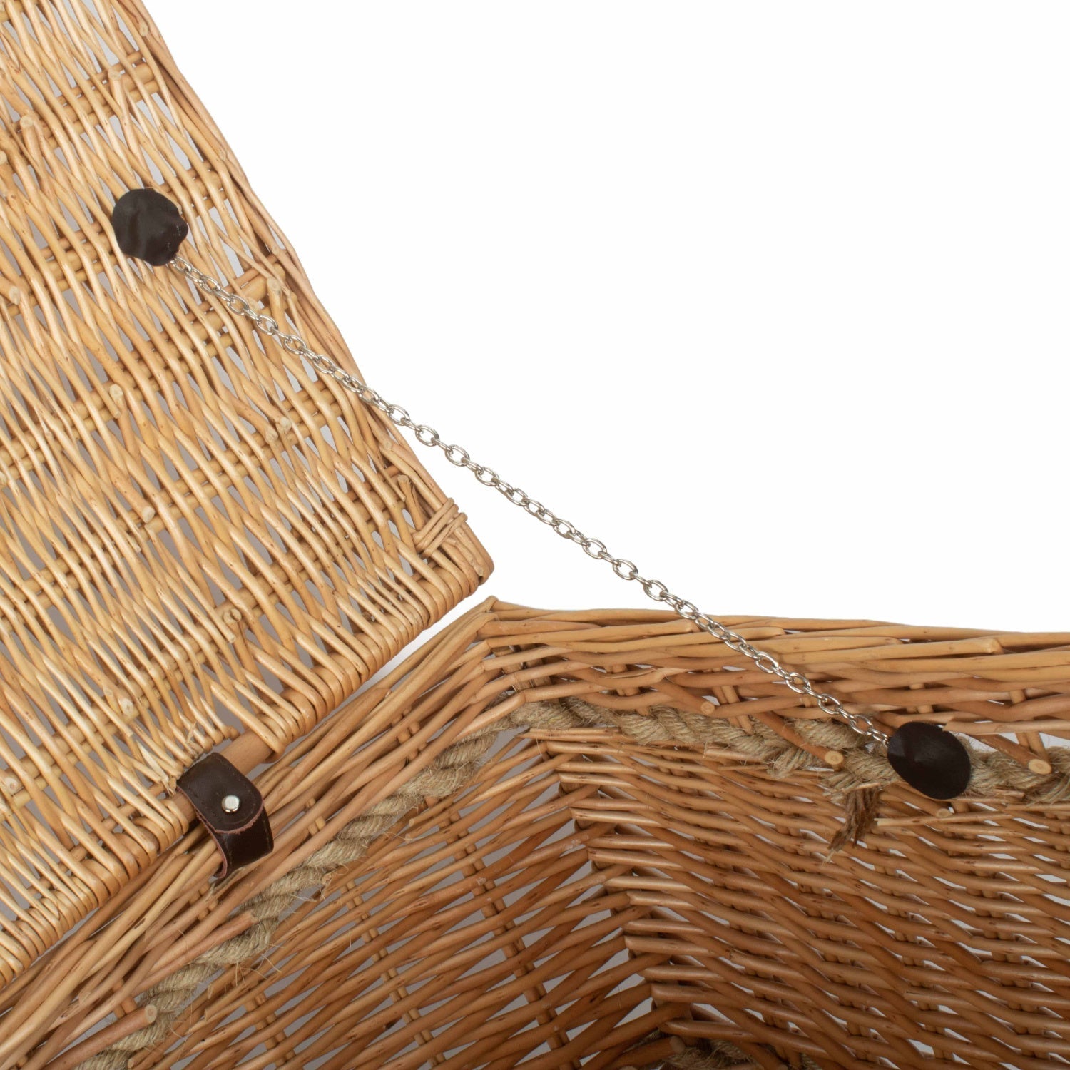 28 Inch Rope Handled Willow Hamper Trunk - REGN
