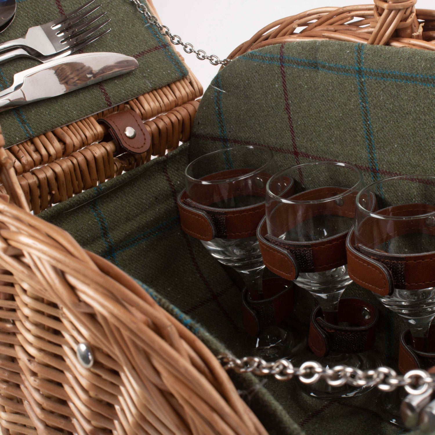 4 Person Oval Green Tweed Hamper - REGN