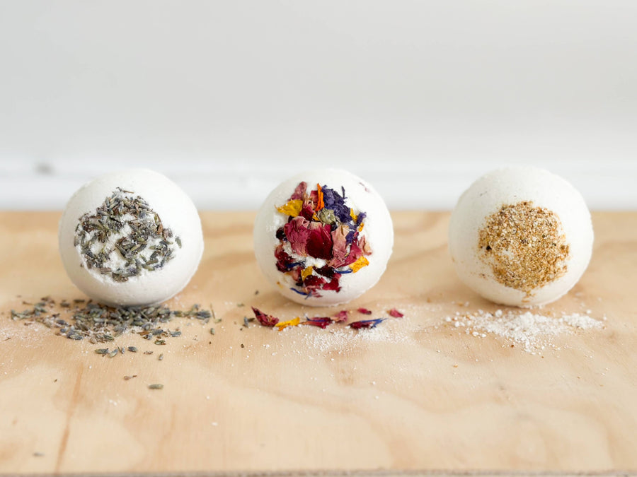 Luxury Bath Bomb Gift Set with Essential Oils – 3 Piece