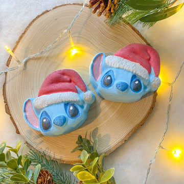 A Christmas Experiment Bath Bomb – Blueberry Lemon Festive Fizzer
