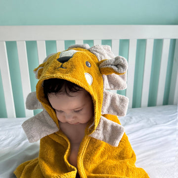 Animal Hooded Baby Towels – Organic Cotton (Fox, Lion, Rabbit Designs)