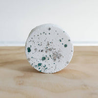 Winter Shower Steamer with Essential Oils – Juniperberry, Spruce & Cedarwood