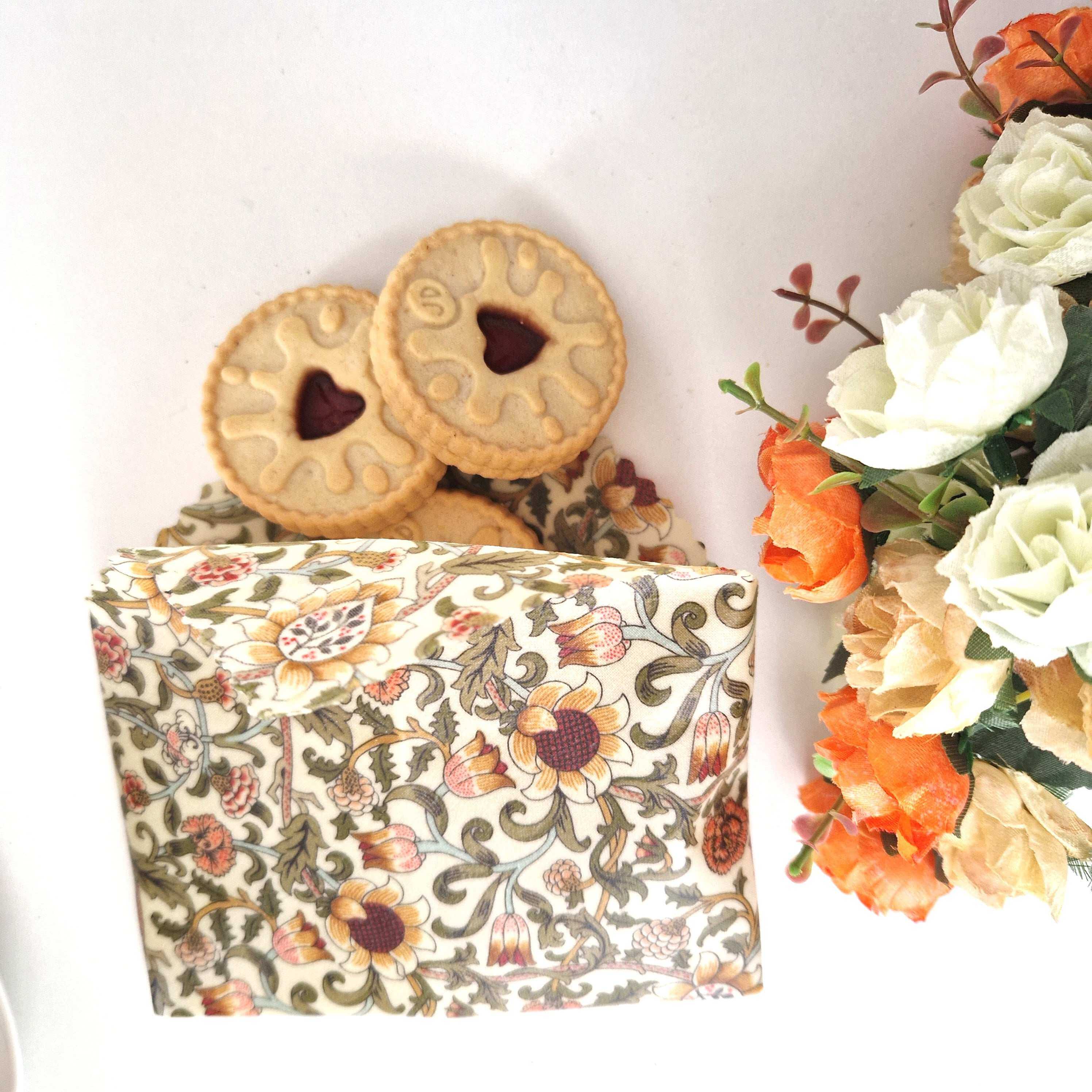 *British Beeswax Set of 3 Handmade Beeswax Wraps | William Morris