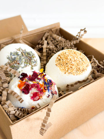 Luxury Bath Bomb Gift Set with Essential Oils – 3 Piece