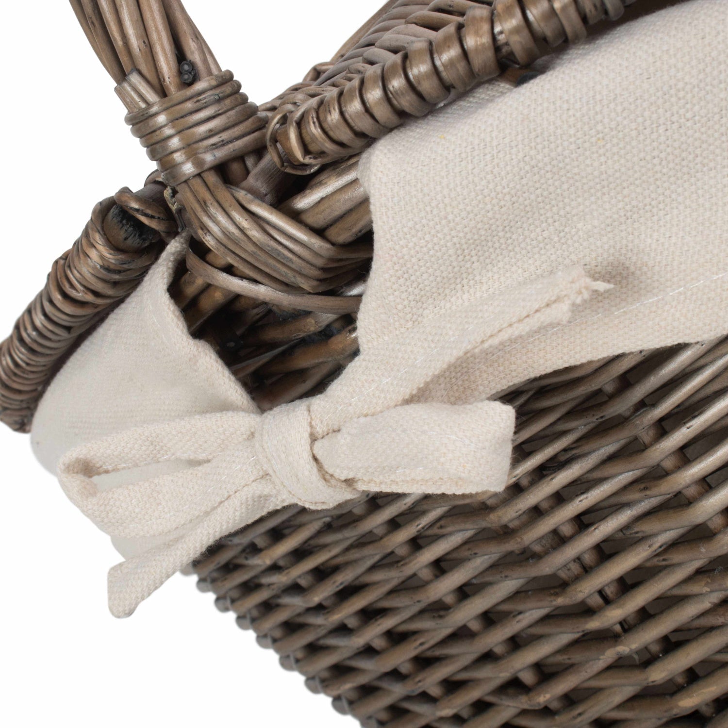 Antique Wash Finish Willow Oval Picnic Basket with White Lining - REGN