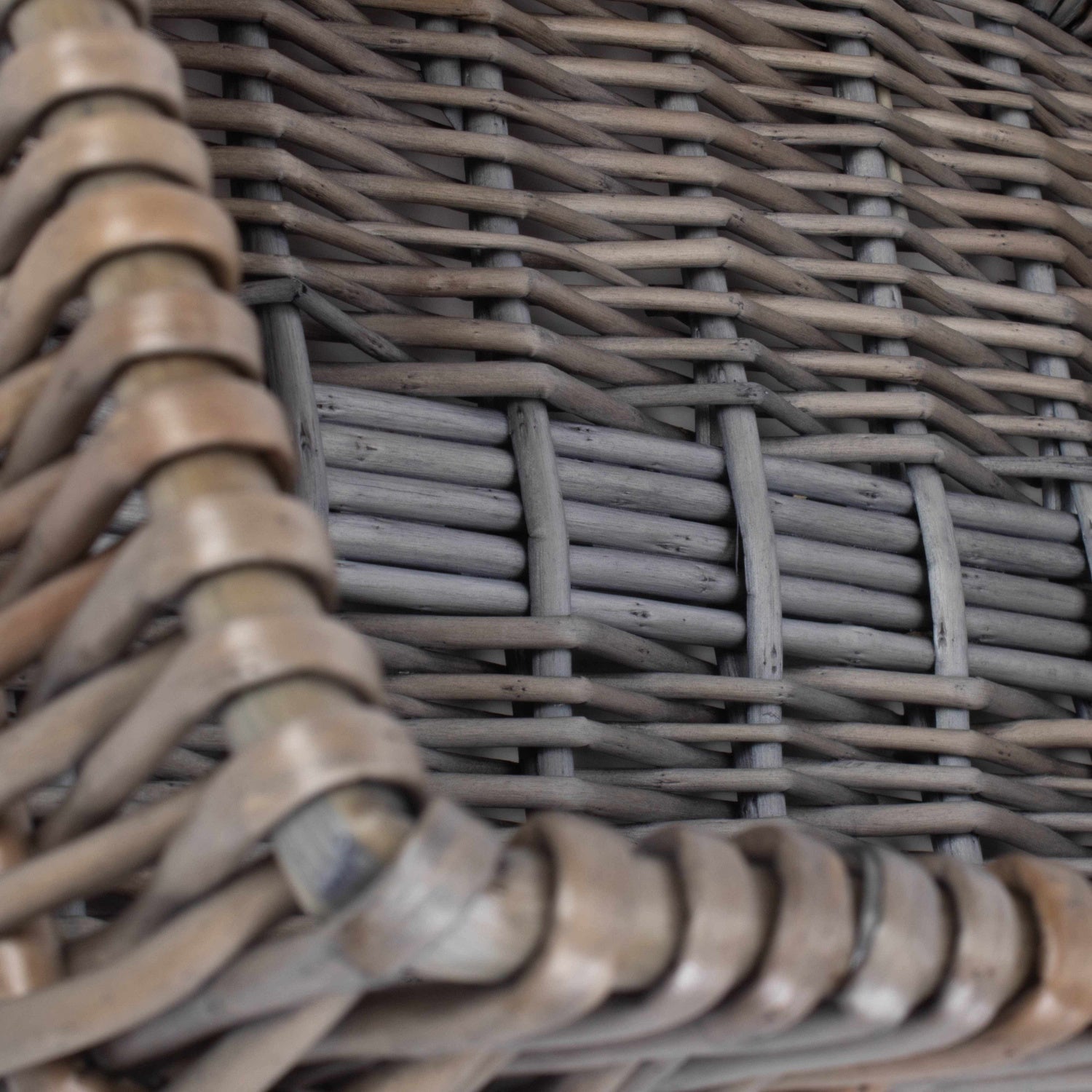 Antique Wash Vertical Weave Display Basket - REGN