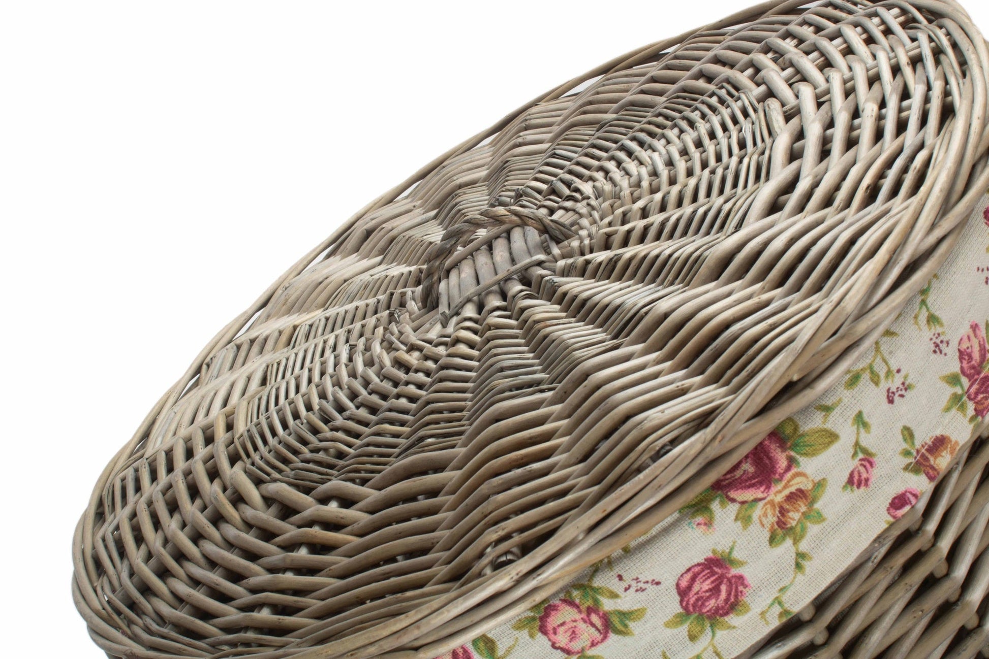 Antique Wash Willow Large Round Linen Basket with Garden Rose Lining - REGN