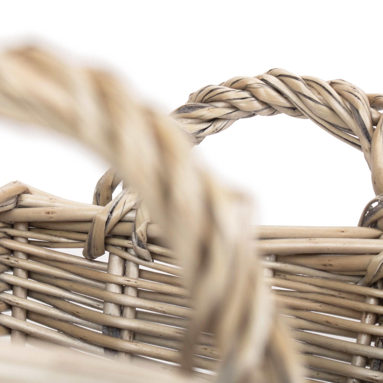 Antique Wash Willow Tapered Storage Baskets Set of 3 - REGN