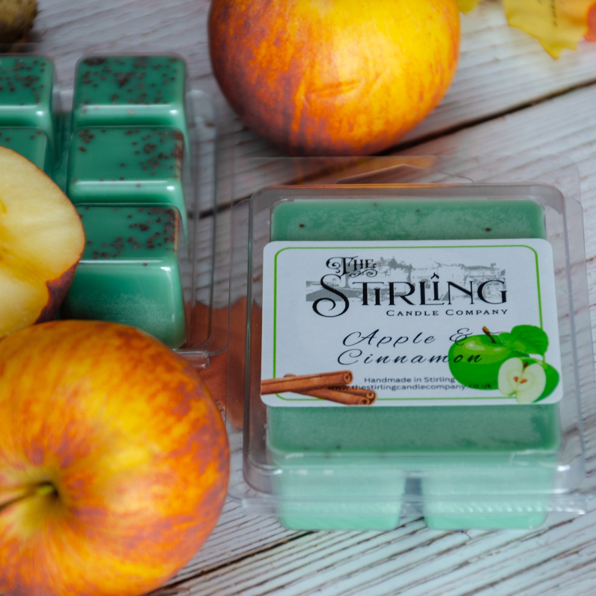 Apple & Cinnamon - Wax Melt Clamshell - REGN
