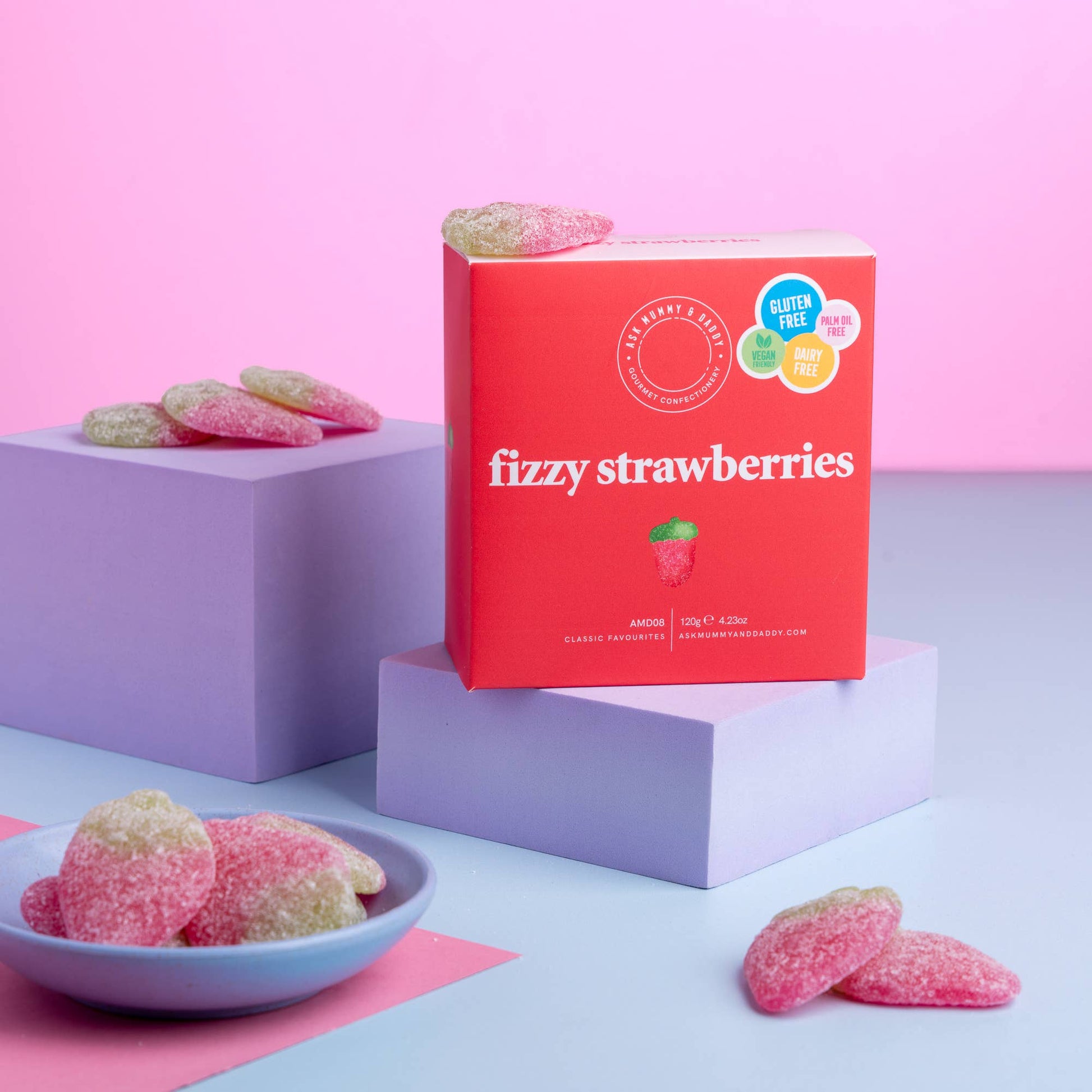 Ask Mummy & Daddy Fizzy Strawberries Gift Box – Strawberry Flavoured Fizzy Sweets - REGN