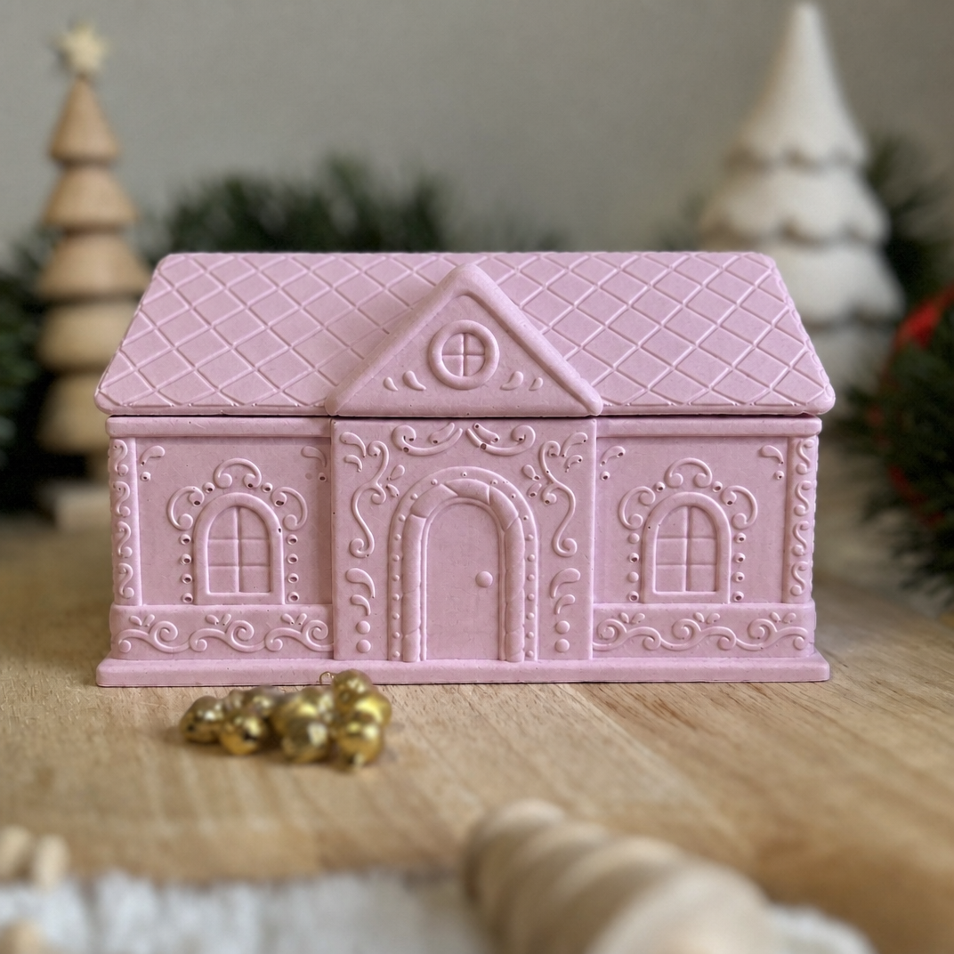 Pink Christmas Cottage Soy Wax Candle – Peppermint Candy Cane | 64 Hour Burn