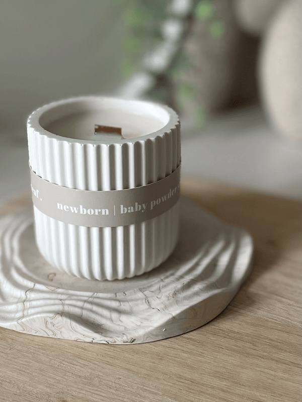 Baby Powder Jesmonite Soy Candle – Soft Neutral Home Fragrance - REGN