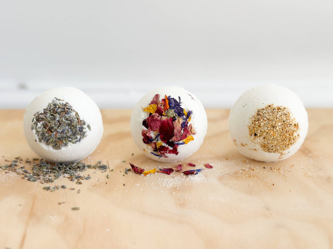 Luxury Bath Bomb Gift Set with Essential Oils – 3 Piece