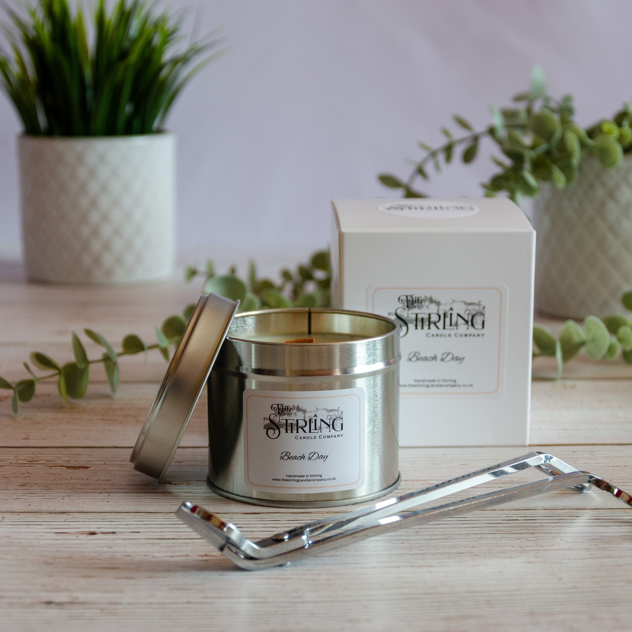 Beach Day - Travel Tin Candle - Wooden Wick - REGN