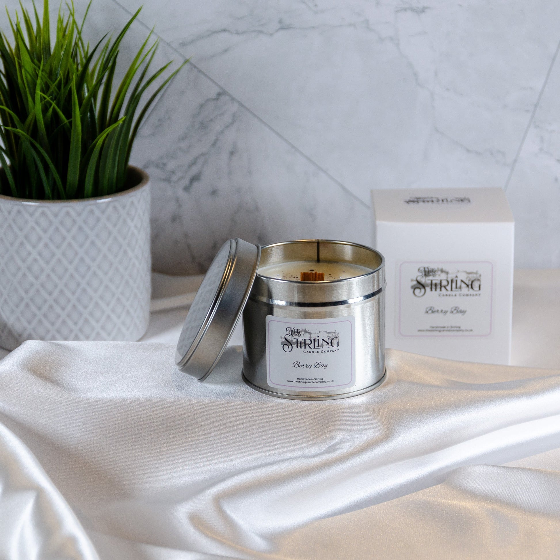 Berry Bay - Travel Tin Candle - Wooden Wick - REGN