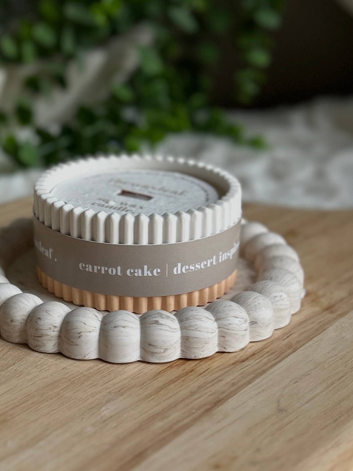 Carrot Cake Scented Soy Wax Refillable Small Candle | Up to 16 Hours