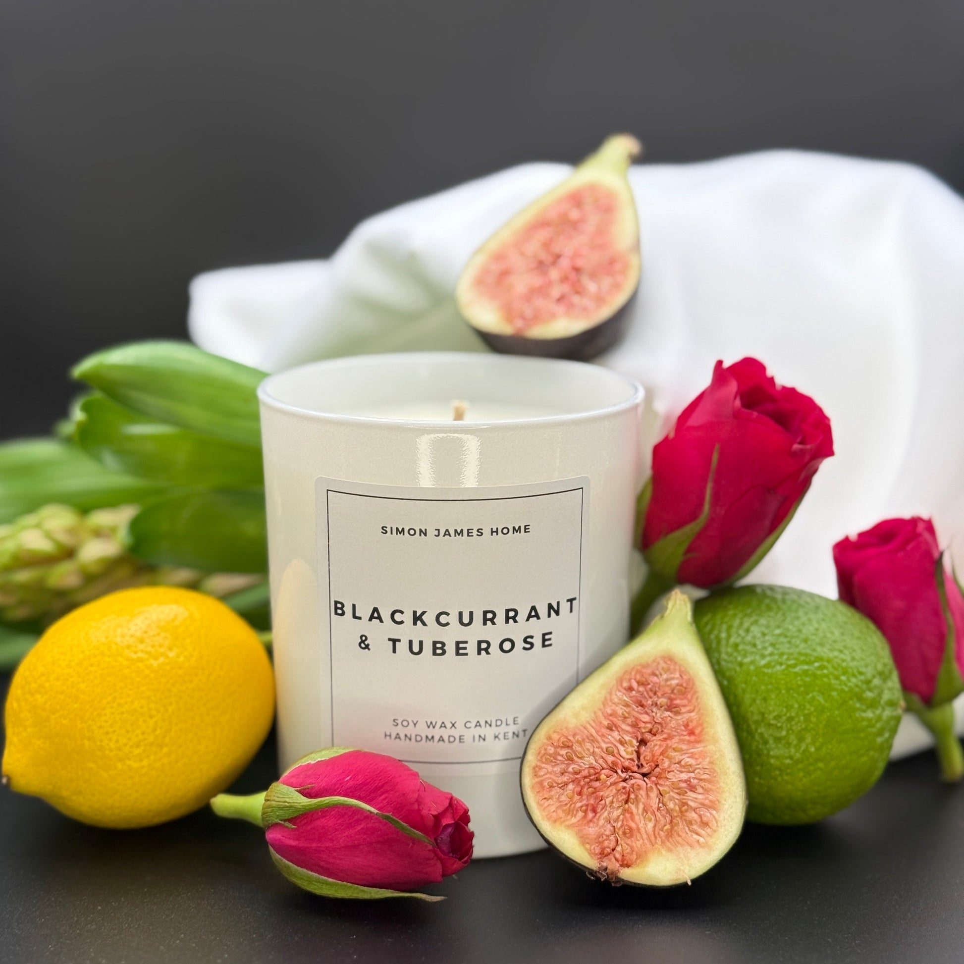 Blackcurrant & Tuberose Candle - Luxury Soy Wax - REGN