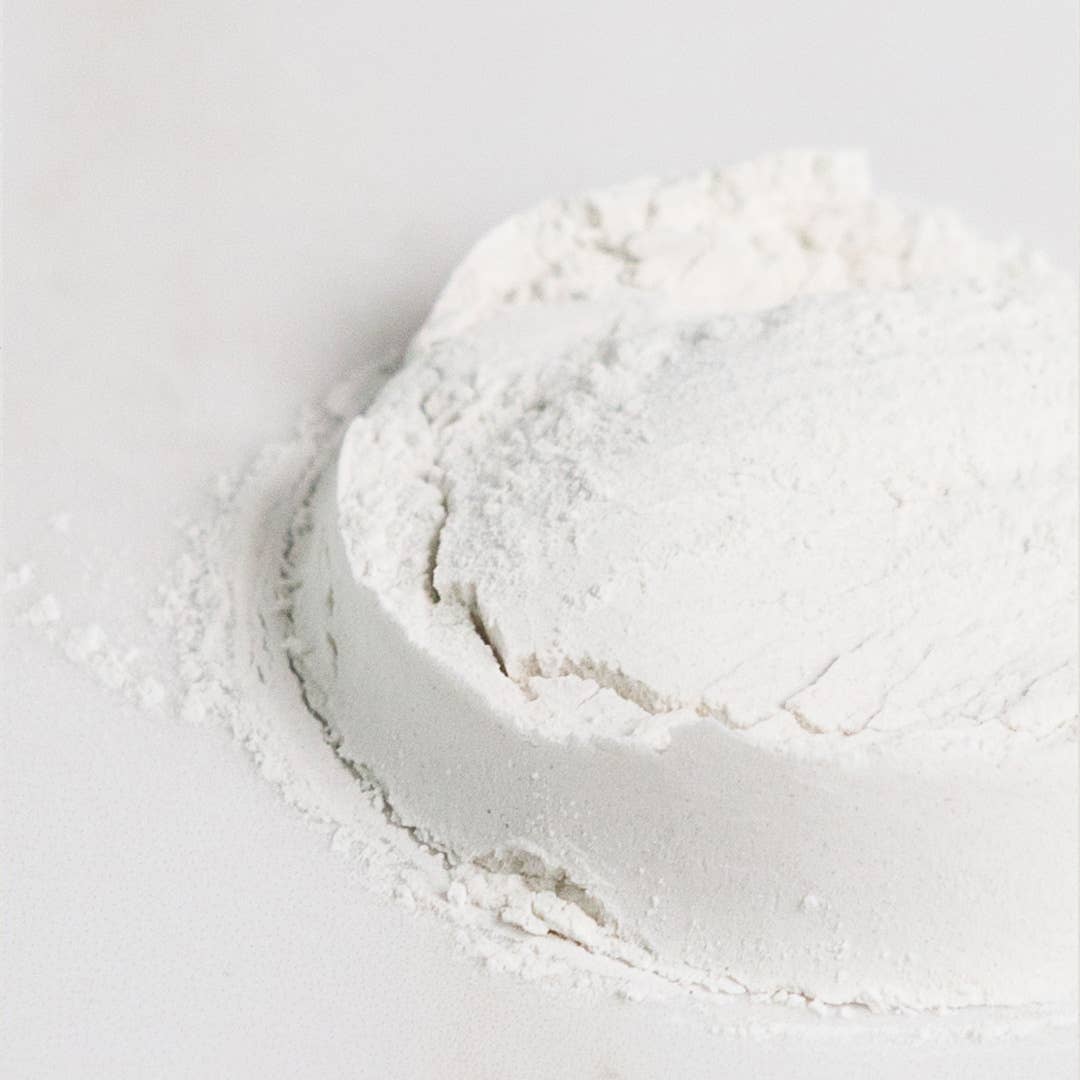 Body Powder | 100% Talc-Free Natural Body Powder | Chamomile & Lavender | 85g - REGN