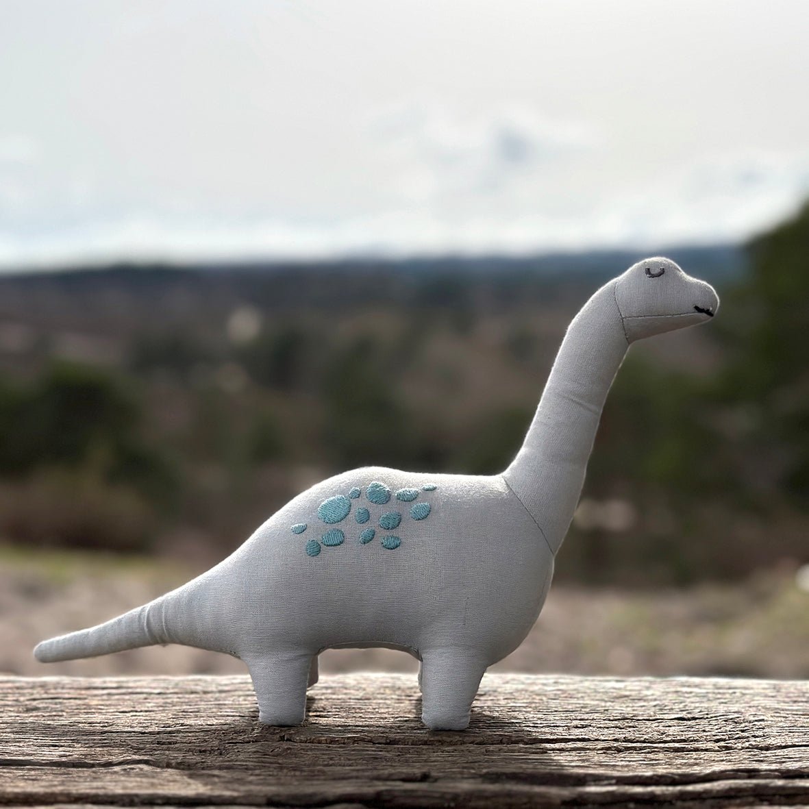 Bronty Linen Dinosaur Toy - REGN